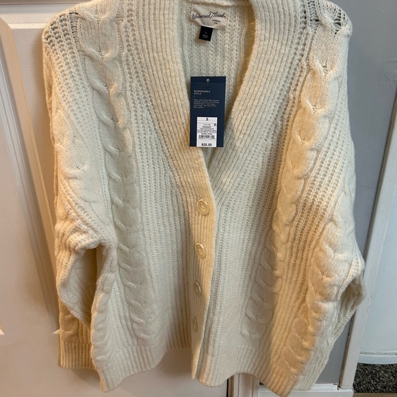 Target Cream Cable Knit Cardigan - Picture 1 of 3
